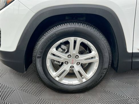 Used 2020 GMC Terrain SLE w/ Driver Convenience Package image 28