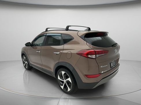 Used 2016 Hyundai Tucson Limited w/ Option Group 03 AWD/4WD image 4