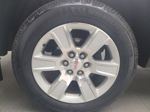 Used 2014 GMC Sierra 1500 SLE w/ SLE Value Package AWD/4WD image 31
