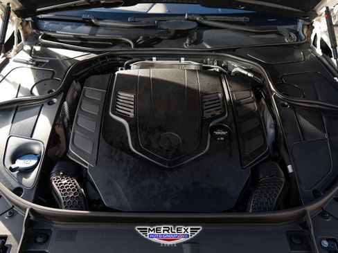 Used 2018 Mercedes-Benz S 560 4MATIC Sedan w/ Premium Package image 55