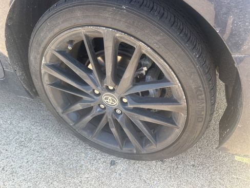 Used 2022 Toyota Camry XSE image 10