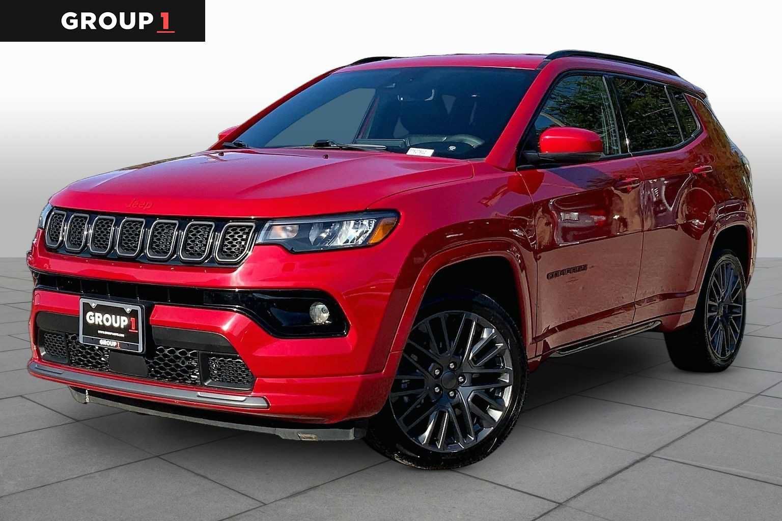 Used 2023 Jeep Compass Limited AWD/4WD image 1