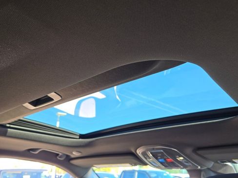 New 2025 Jeep Grand Cherokee Laredo X image 13