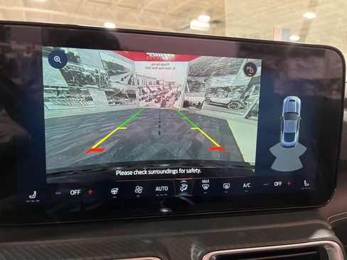 Used 2024 Ford Mustang Premium image 32