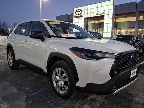 Certified 2023 Toyota Corolla Cross L image 2