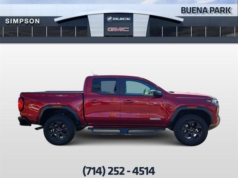 Used 2025 GMC Canyon Elevation w/ Convenience Package image 9
