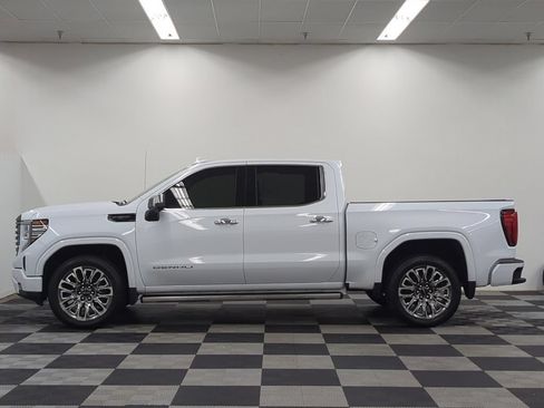 Used 2026 GMC Sierra 1500 Denali Ultimate AWD/4WD image 4