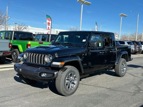 New 2026 Jeep Gladiator Sport image 2