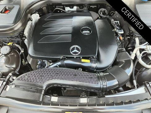 Used 2022 Mercedes-Benz GLC 300 image 32