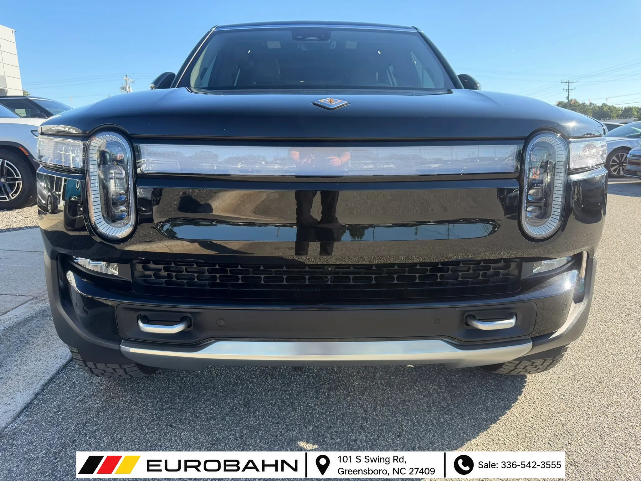 Used 2024 Rivian R1S Adventure Quad AWD/4WD image 20
