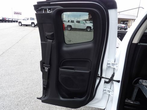 Used 2021 Chevrolet Colorado LT w/ Fleet Safety Package RWD image 30