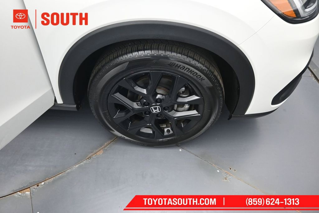 Used 2025 Honda HR-V Sport image 31