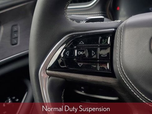 Used 2023 Jeep Grand Cherokee Overland AWD/4WD image 26