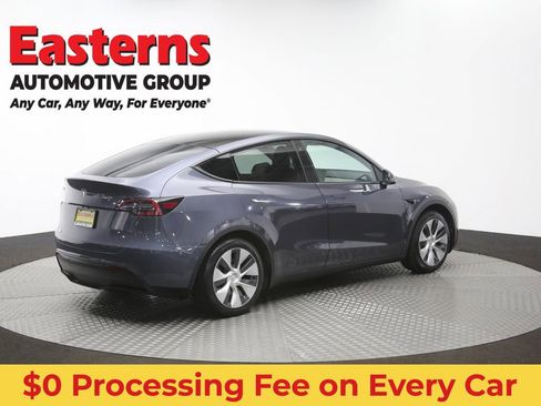 Used 2021 Tesla Model Y Long Range AWD/4WD image 36