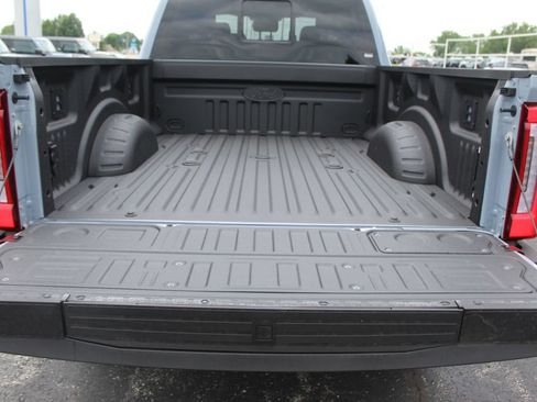 New 2026 Ford F350 Platinum w/ Tremor Off-Road Package AWD/4WD image 19