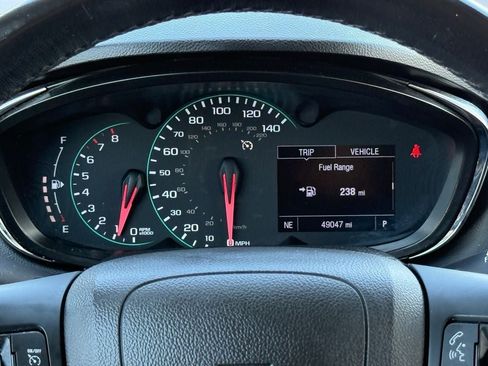 Used 2019 Chevrolet Trax LT w/ Driver Confidence Package FWD image 23