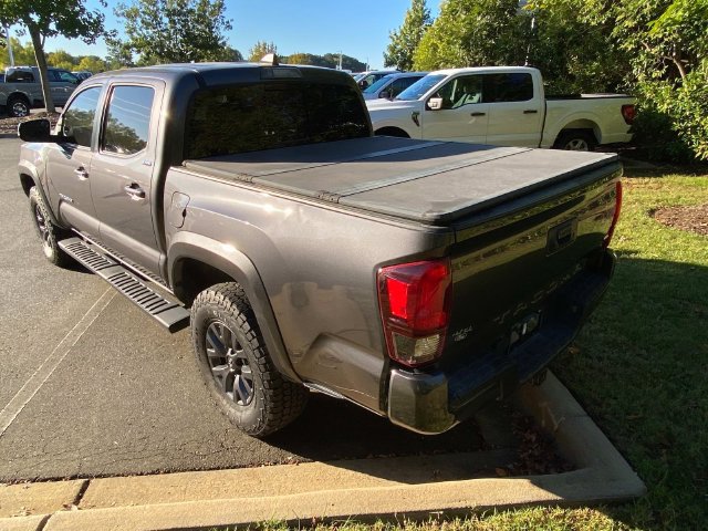 Used 2023 Toyota Tacoma SR5 w/ Technology Package RWD image 29