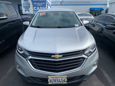 Used 2021 Chevrolet Equinox LT FWD image 3