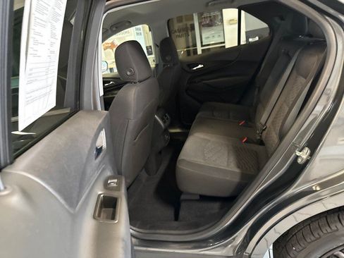Used 2021 Chevrolet Equinox LT FWD image 24