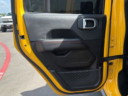 Certified 2019 Jeep Wrangler Unlimited Rubicon AWD/4WD image 14