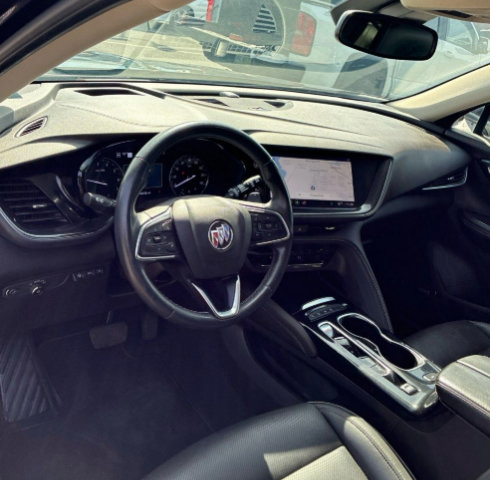 Used 2021 Buick Envision Essence w/ Technology Package I AWD/4WD image 4