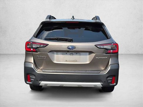 Used 2022 Subaru Outback Limited AWD/4WD image 6