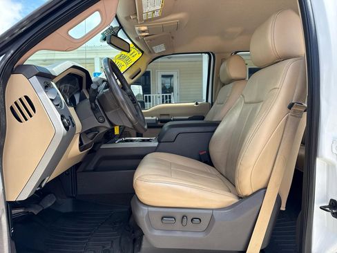 Used 2016 Ford F250 Lariat w/ Chrome Package AWD/4WD image 29