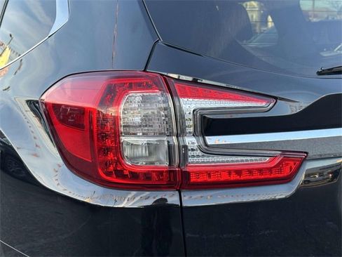 Used 2023 Subaru Ascent Limited w/ Technology Package image 12