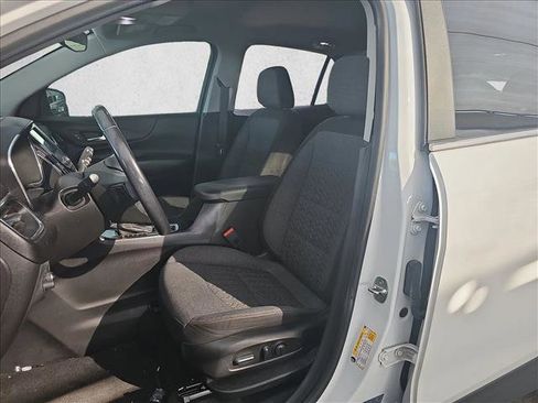 Used 2022 Chevrolet Equinox LT image 10