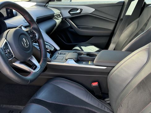 Used 2022 Acura TLX w/ A-SPEC Pkg image 4