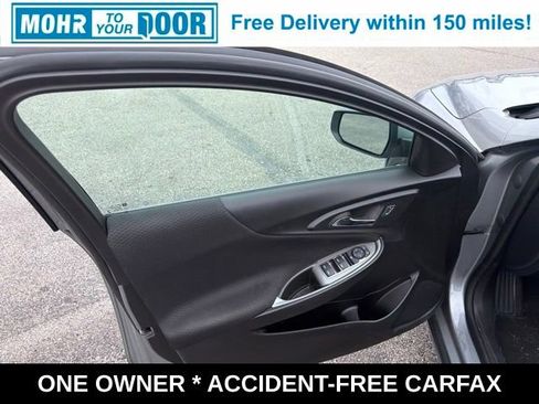 Used 2025 Chevrolet Malibu LT FWD image 12