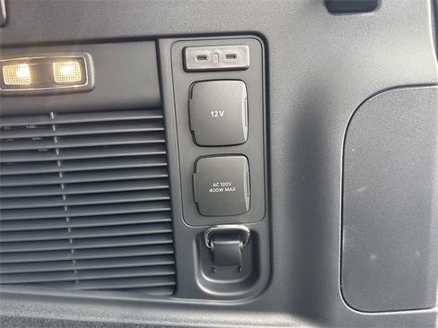 New 2025 Ford Expedition Platinum w/ Stealth Performance Package image 14