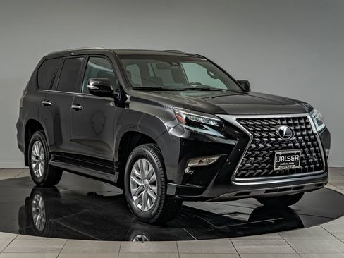 Certified 2023 Lexus GX 460 Premium w/ Premium Plus Package AWD/4WD image 3