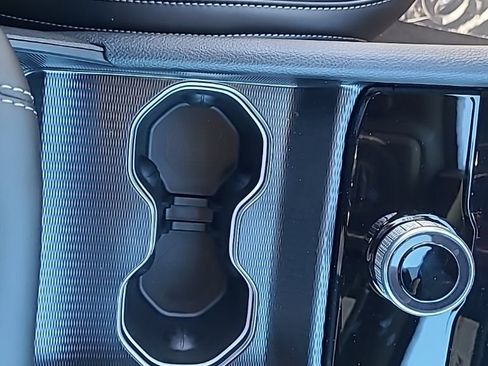 New 2025 Jeep Grand Cherokee L Altitude image 34