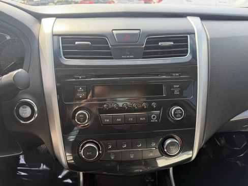 Used 2015 Nissan Altima 2.5 S w/ Sport Value Package FWD image 21