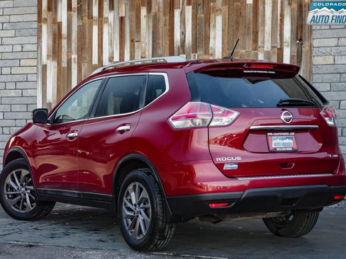 Used 2016 Nissan Rogue SL w/ SL Premium Package image 4