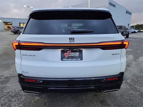 New 2026 Buick Enclave Sport Touring w/ Power Package image 4