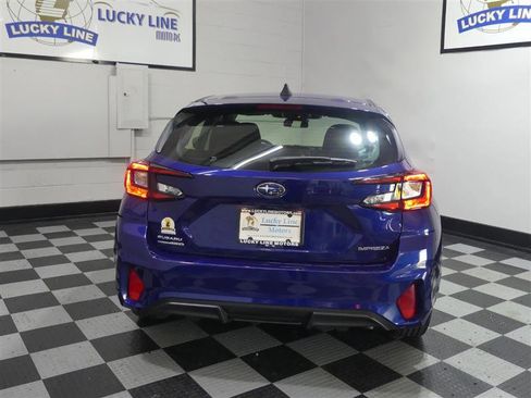 Used 2024 Subaru Impreza 2.0i image 8