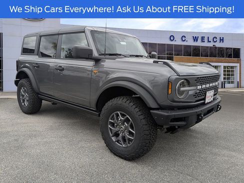 New 2025 Ford Bronco Badlands image 1