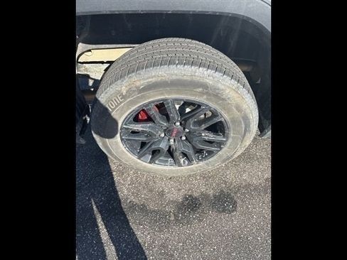 Certified 2024 GMC Sierra 1500 Elevation w/ Elevation Premium Package image 16