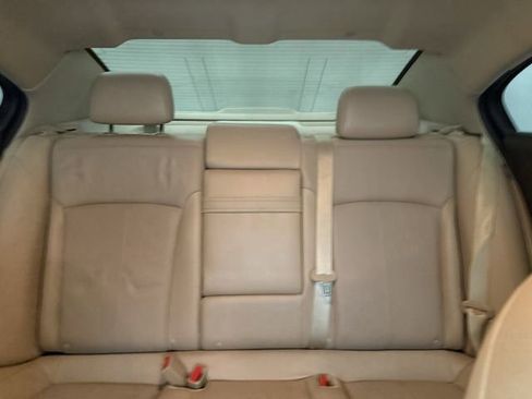 Used 2013 Buick LaCrosse Premium image 28