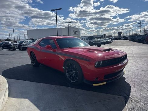 Used 2022 Dodge Challenger R/T Scat Pack image 3