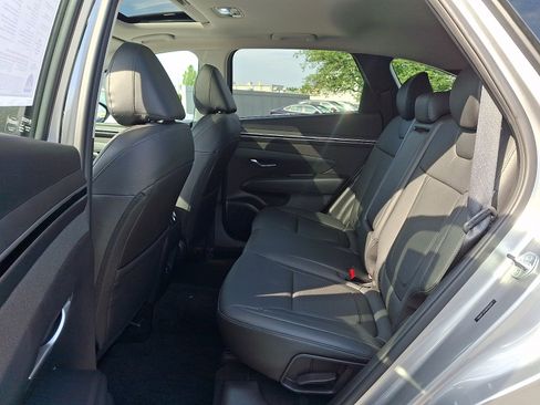 Certified 2024 Hyundai Tucson SEL w/ Convenience Package AWD/4WD image 11