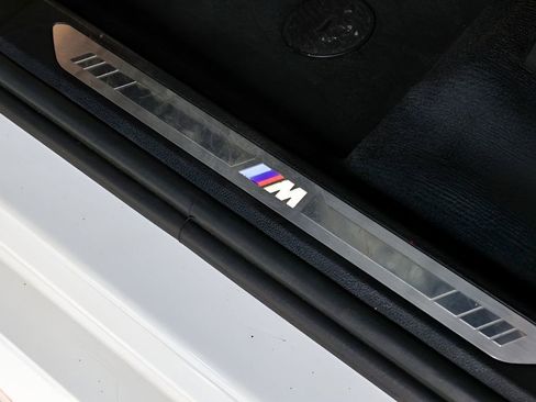 Used 2021 BMW X5 xDrive40i w/ M Sport Package image 37