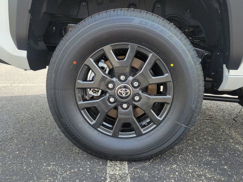 New 2026 Toyota 4Runner SR5 image 5