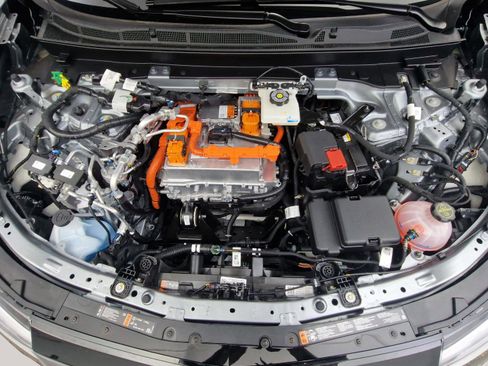 New 2025 Chevrolet Blazer EV LT image 16