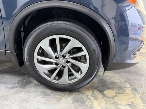 Used 2015 Nissan Rogue SL image 28