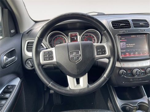 Used 2015 Dodge Journey R/T w/ Flexible Seating Group image 12