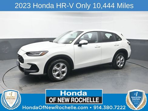 Used 2023 Honda HR-V LX image 1