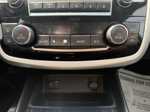 Used 2018 Nissan Altima 2.5 SL FWD image 34